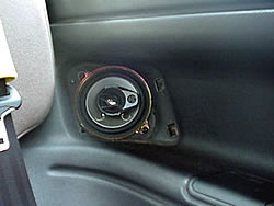 Rear Speaker Upgrades (3 Door Model Shown)